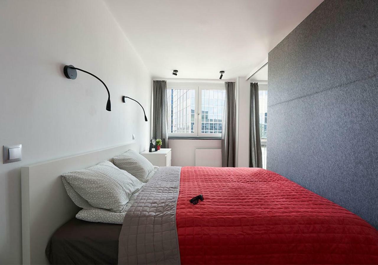 Aroma Apartments Rondo Onz Warsawa Bagian luar foto